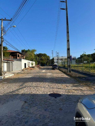 Imagem Casa com 5 Quartos à Venda, 186 m² em Edson Queiroz - Fortaleza Imagem Casa com 5 Quartos à Venda, 186 m² em Edson Queiroz - Fortaleza