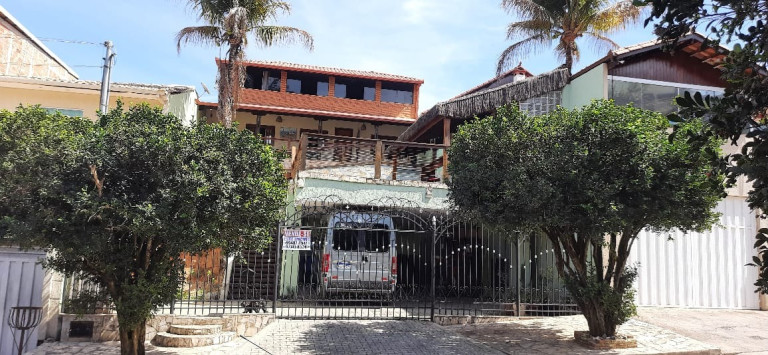 Imagem Casa com 3 Quartos à Venda, 360 m² em R$790.000,00 // Tropical - Contagem Imagem Casa com 3 Quartos à Venda, 360 m² em R$790.000,00 // Tropical - Contagem