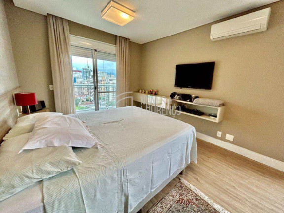 Imagem Apartamento com 3 Quartos à Venda, 181 m² em Gonzaga - Santos Imagem Apartamento com 3 Quartos à Venda, 181 m² em Gonzaga - Santos