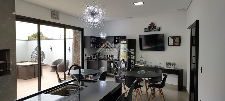 Imagem Casa com 4 Quartos à Venda, 260 m² em Wanel Ville - Sorocaba Imagem Casa com 4 Quartos à Venda, 260 m² em Wanel Ville - Sorocaba