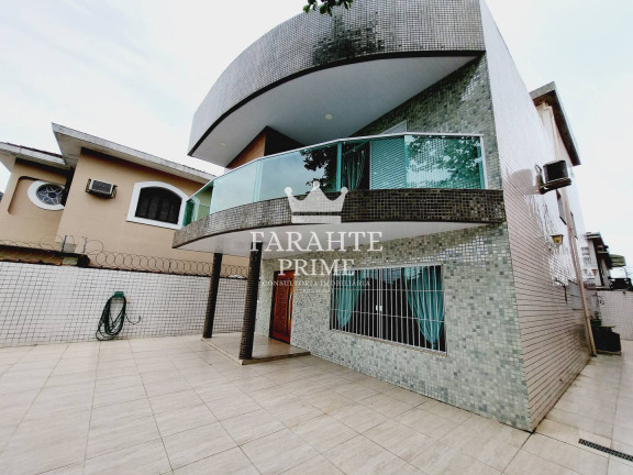 Casa com 4 Quartos à Venda, 228 m² em Vila Voturua - São Vicente