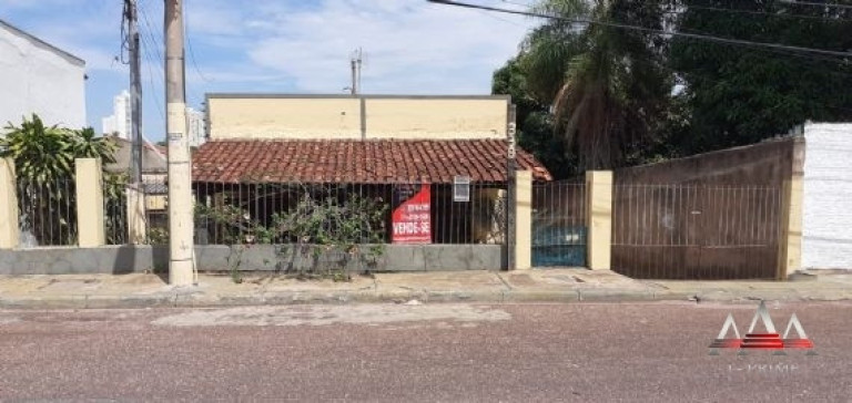 Terreno à Venda, 496 m² em Quilombo - Cuiabá