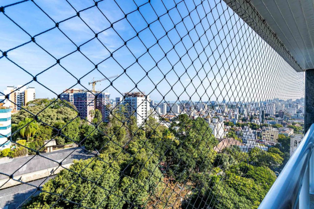 Imagem Apartamento com 3 Quartos à Venda, 137 m² em Rio Branco - Porto Alegre