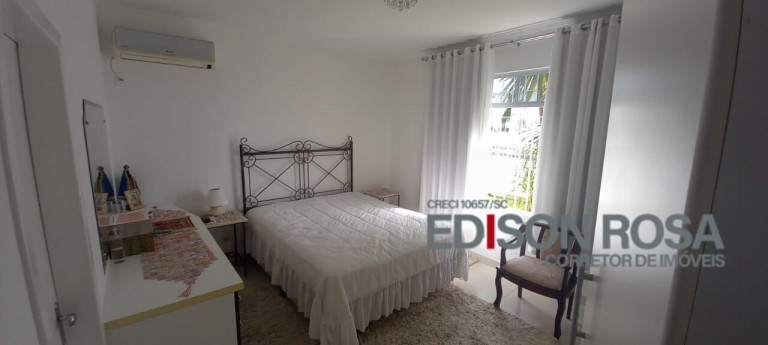 Imagem Casa com 3 Quartos à Venda, 139 m² em Ipiranga - São José