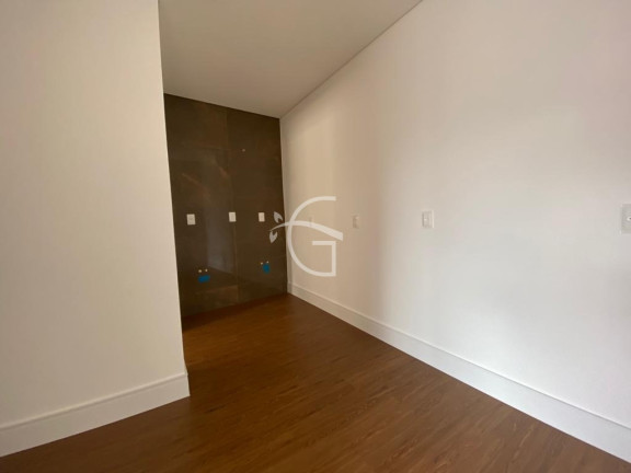 Imagem Casa com 3 Quartos à Venda, 156 m² em Saguaçu - Joinville Imagem Casa com 3 Quartos à Venda, 156 m² em Saguaçu - Joinville