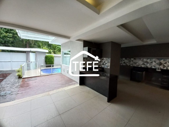 Imagem Casa com 4 Quartos à Venda, 332 m² em Barra Da Tijuca - Rio De Janeiro Imagem Casa com 4 Quartos à Venda, 332 m² em Barra Da Tijuca - Rio De Janeiro