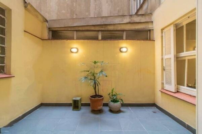 Imagem Apartamento com 3 Quartos à Venda, 150 m² em Floresta - Porto Alegre Imagem Apartamento com 3 Quartos à Venda, 150 m² em Floresta - Porto Alegre