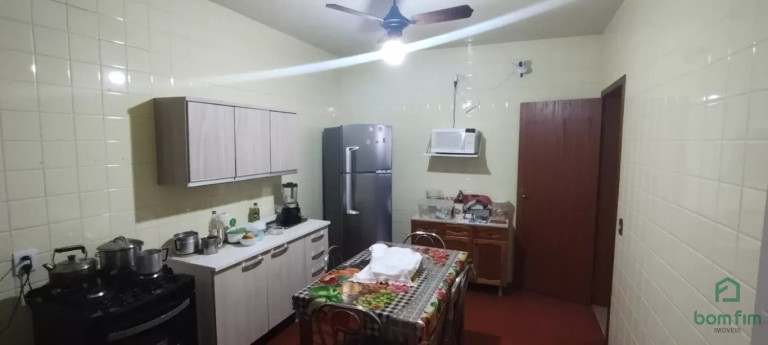 Imagem Casa com 3 Quartos à Venda, 120 m² em Medianeira - Porto Alegre Imagem Casa com 3 Quartos à Venda, 120 m² em Medianeira - Porto Alegre