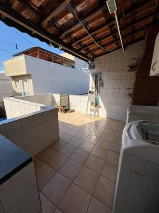 Imagem Casa com 4 Quartos à Venda, 200 m² em Jardim Las Vegas - Santo André Imagem Casa com 4 Quartos à Venda, 200 m² em Jardim Las Vegas - Santo André