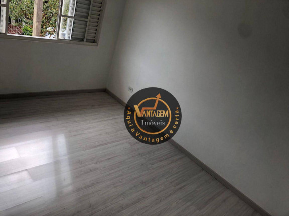 Imagem Sobrado com 3 Quartos à Venda, 88 m² em Uberaba - Curitiba