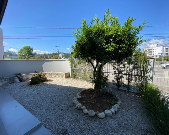 Imagem Sobrado com 3 Quartos para Alugar, 120 m² em Jardim Maluche - Brusque