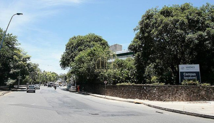 Imagem Imóvel com 3 Quartos à Venda, 190 m² em Caminho Das árvores - Salvador Imagem Imóvel com 3 Quartos à Venda, 190 m² em Caminho Das árvores - Salvador