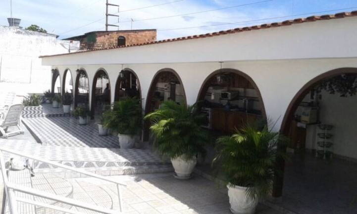 Imagem Casa com 6 Quartos à Venda, 720 m² em Santo Antônio - Manaus Imagem Casa com 6 Quartos à Venda, 720 m² em Santo Antônio - Manaus