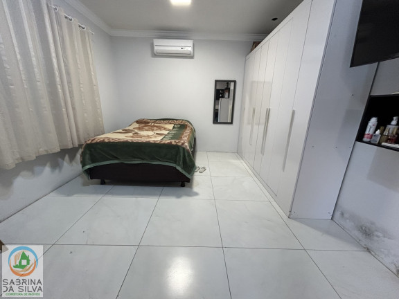 Imagem Casa com 3 Quartos à Venda, 196 m² em Escola Agrícola - Blumenau Imagem Casa com 3 Quartos à Venda, 196 m² em Escola Agrícola - Blumenau