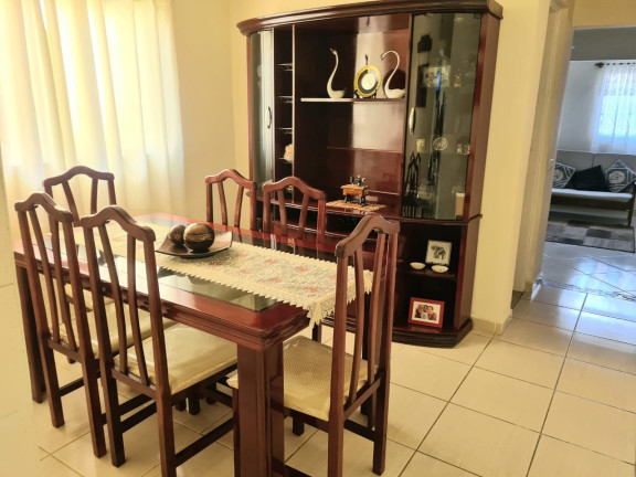 Imagem Casa com 3 Quartos à Venda, 195 m² em Vila Santo Estéfano - São Paulo