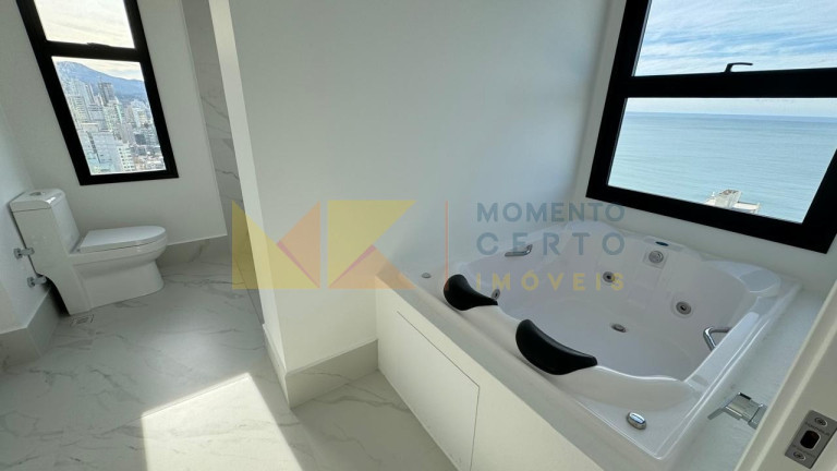 Imagem Apartamento com 4 Quartos à Venda, 180 m² em Meia Praia - Itapema Imagem Apartamento com 4 Quartos à Venda, 180 m² em Meia Praia - Itapema