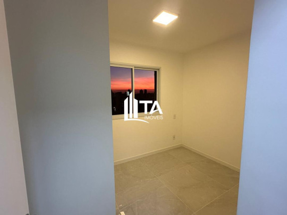 Imagem Imóvel com 2 Quartos à Venda, 57 m² em Centro - Campinas