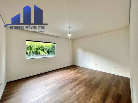 Imagem Casa com 4 Quartos à Venda, 400 m² em Golf Gardens - Carapicuíba Imagem Casa com 4 Quartos à Venda, 400 m² em Golf Gardens - Carapicuíba