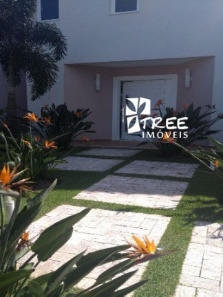 Imagem Casa com 4 Quartos à Venda, 399 m² em Cond Verdes Lagos - Arujá Imagem Casa com 4 Quartos à Venda, 399 m² em Cond Verdes Lagos - Arujá