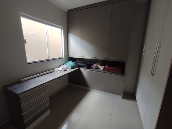 Imagem Casa com 3 Quartos à Venda, 275 m² em Jardim Canedo 1 - Senador Canedo Imagem Casa com 3 Quartos à Venda, 275 m² em Jardim Canedo 1 - Senador Canedo