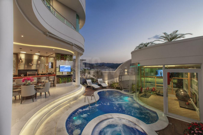 Imagem Casa com 4 Quartos à Venda, 379 m² em Tamboré - Santana De Parnaíba Imagem Casa com 4 Quartos à Venda, 379 m² em Tamboré - Santana De Parnaíba