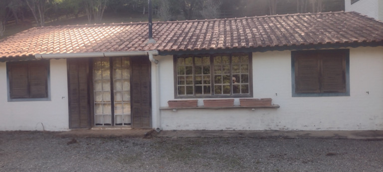 Imagem Chácara com 4 Quartos à Venda, em Retiro - Cunha Imagem Chácara com 4 Quartos à Venda, em Retiro - Cunha