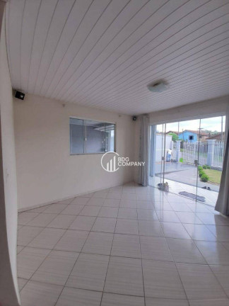 Imagem Casa com 2 Quartos para Alugar, 400 m² em Canisianas - Irati Imagem Casa com 2 Quartos para Alugar, 400 m² em Canisianas - Irati