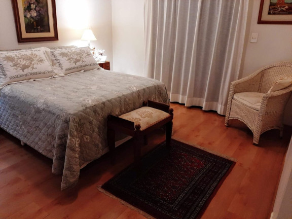 Imagem Imóvel com 3 Quartos à Venda, 200 m² em Vila Suzana - São Paulo