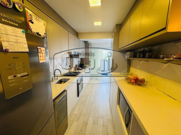 Imagem Apartamento com 3 Quartos à Venda, em Aclimação - São Paulo Imagem Apartamento com 3 Quartos à Venda, em Aclimação - São Paulo