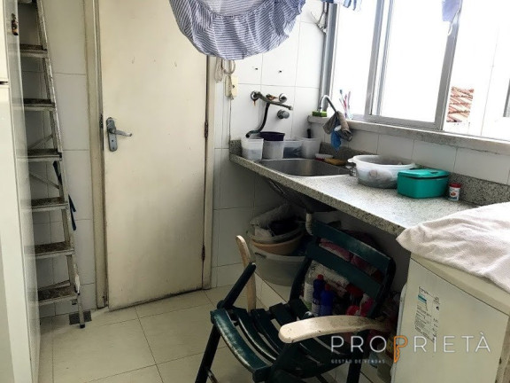 Imagem Apartamento com 3 Quartos à Venda, 180 m² em Copacabana - Rio De Janeiro Imagem Apartamento com 3 Quartos à Venda, 180 m² em Copacabana - Rio De Janeiro