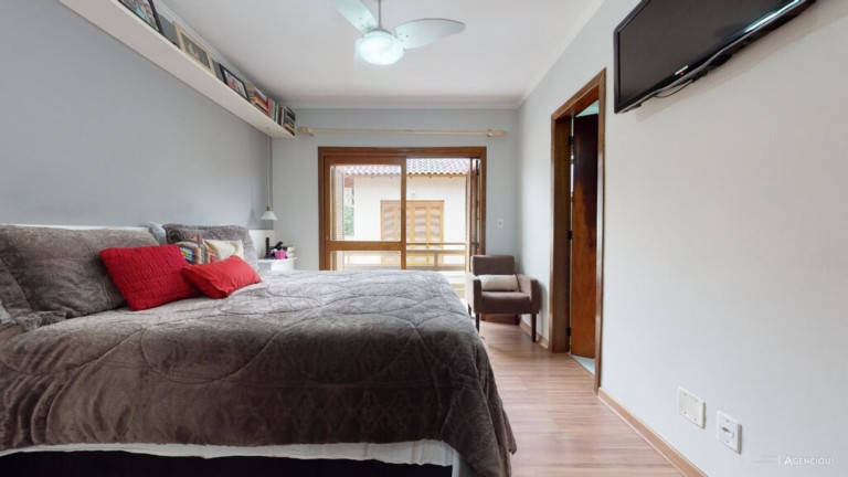 Imagem Imóvel com 3 Quartos à Venda,  em Camaquã - Porto Alegre