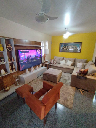 Imagem Casa com 4 Quartos à Venda, em Centro - São Pedro Da Aldeia Imagem Casa com 4 Quartos à Venda, em Centro - São Pedro Da Aldeia