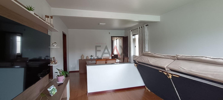 Imagem Casa com 2 Quartos à Venda, 105 m² em Santa Cruz - Guarapuava Imagem Casa com 2 Quartos à Venda, 105 m² em Santa Cruz - Guarapuava