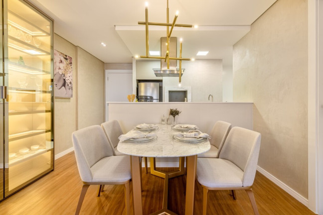 Imagem Imóvel com 2 Quartos à Venda, 67 m² em Petrópolis - Porto Alegre