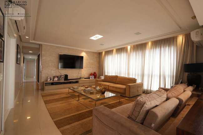 Imóvel com 3 Quartos à Venda, 240 m² em Cremação - Belém