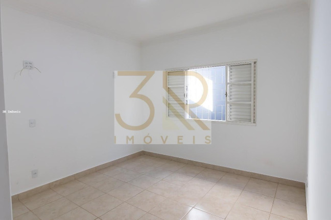 Imagem Casa com 3 Quartos à Venda, 200 m² em Santa Cruz Do José Jacques - Ribeirão Preto Imagem Casa com 3 Quartos à Venda, 200 m² em Santa Cruz Do José Jacques - Ribeirão Preto
