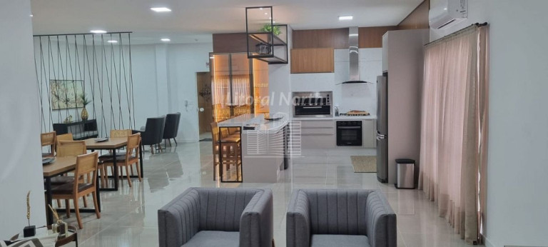 Imagem Apartamento com 4 Quartos à Venda, 226 m² em Centro - Balneário Camboriú Imagem Apartamento com 4 Quartos à Venda, 226 m² em Centro - Balneário Camboriú