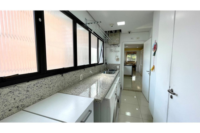 Imagem Apartamento com 3 Quartos à Venda, 240 m² em Campo Belo - São Paulo