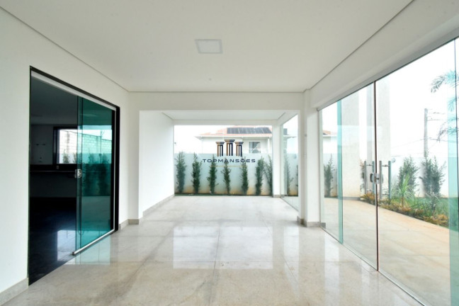 Imagem Casa de Condomínio com 4 Quartos à Venda, 440 m² em Residencial Gran Park - Vespasiano