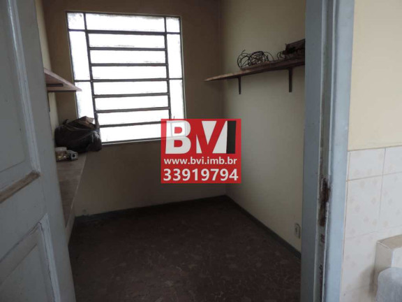 Imagem Casa com 7 Quartos à Venda, 300 m² em Vista Alegre - Rio De Janeiro