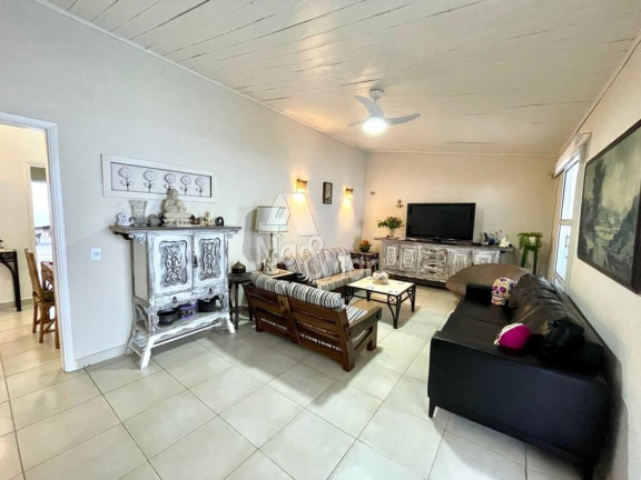 Imagem Casa com 5 Quartos à Venda, 179 m² em Enseada - Guarujá Imagem Casa com 5 Quartos à Venda, 179 m² em Enseada - Guarujá