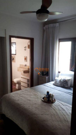 Imagem Casa com 4 Quartos à Venda, 192 m² em Vila Rosália - Guarulhos Imagem Casa com 4 Quartos à Venda, 192 m² em Vila Rosália - Guarulhos