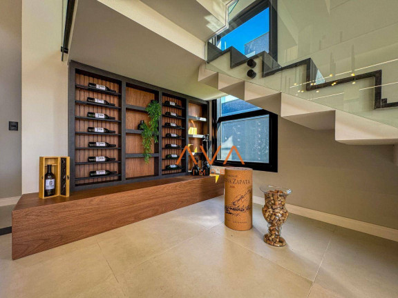Imagem Casa com 3 Quartos à Venda, 254 m² em Rio Vermelho - Florianópolis