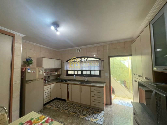 Casa com 3 Quartos à Venda ou Locação, 253 m² em Anchieta - São Bernardo Do Campo