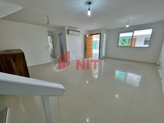 Imagem Casa de Condomínio com 4 Quartos à Venda, 160 m² em São Francisco - Niterói