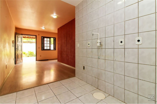 Imagem Casa com 2 Quartos à Venda,  em Vila Nova - Porto Alegre