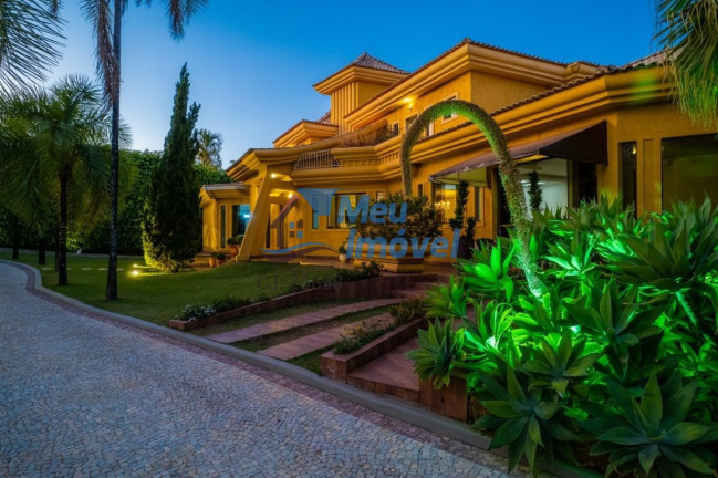Imagem Casa com 5 Quartos à Venda, 1.200 m² em Park Way - Brasília Imagem Casa com 5 Quartos à Venda, 1.200 m² em Park Way - Brasília