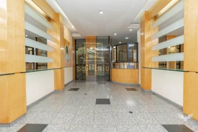 Ponto Comercial à Venda, 56 m² em Centro - Curitiba