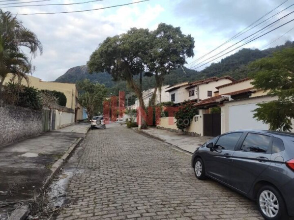 Casa com 4 Quartos à Venda, 180 m² em São Francisco - Niterói