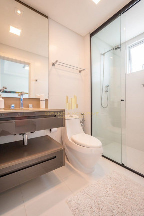 Imagem Apartamento com 3 Quartos à Venda, 179 m² em Centro - Balneário Camboriú Imagem Apartamento com 3 Quartos à Venda, 179 m² em Centro - Balneário Camboriú